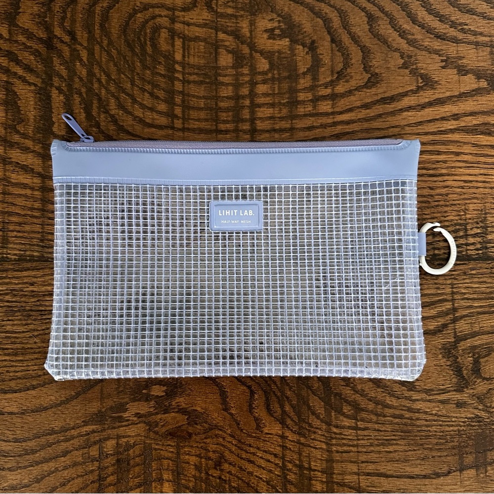 Lehit Lab Lavender Half Way Mesh Pouch